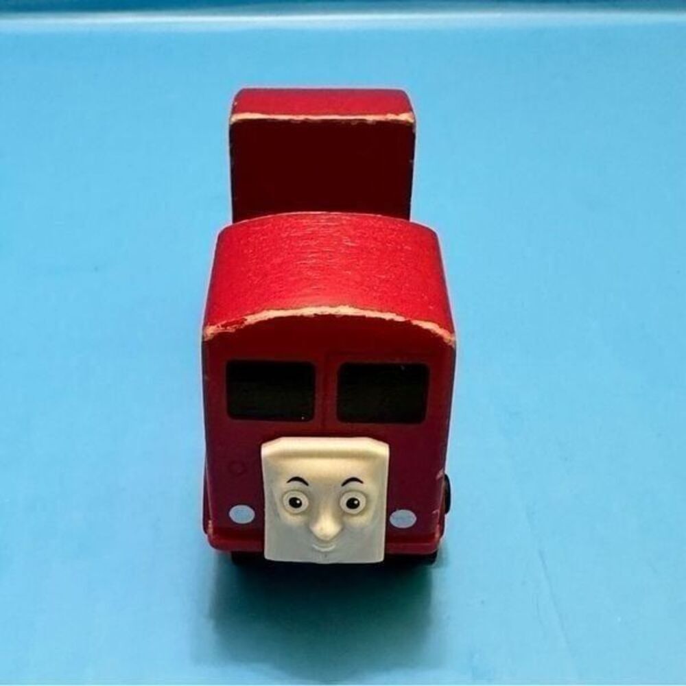 Thomas & Friends Railway Red BERTIE GGG45 Bus